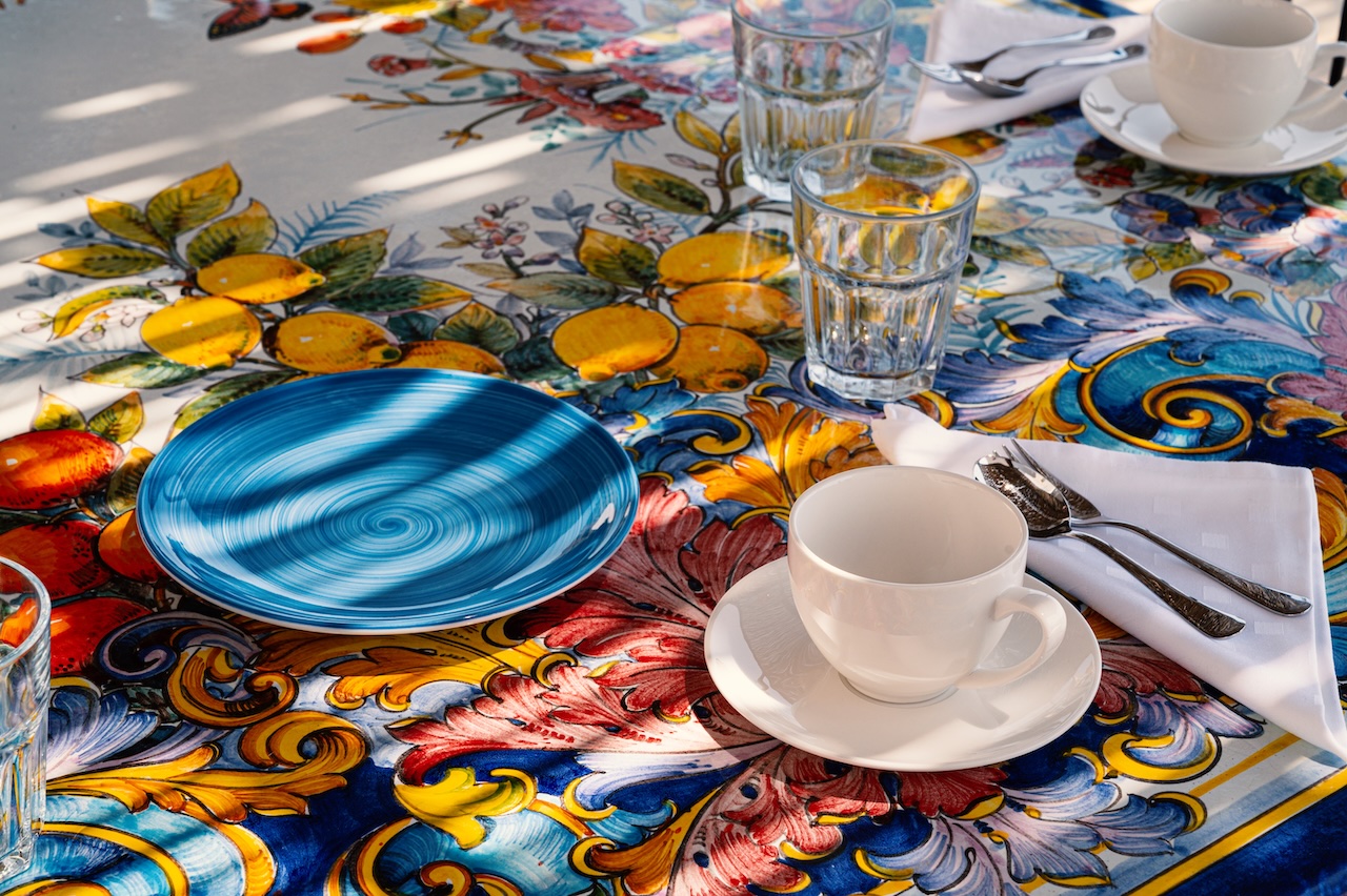 Breakfast table with Vietri ceramics at Villa Eris Amalfi Coast