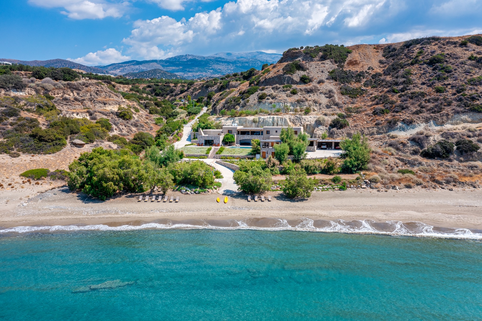 Beach House Arvi Estate